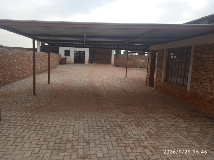 10 Bedroom Property for Sale in Ellaton North West